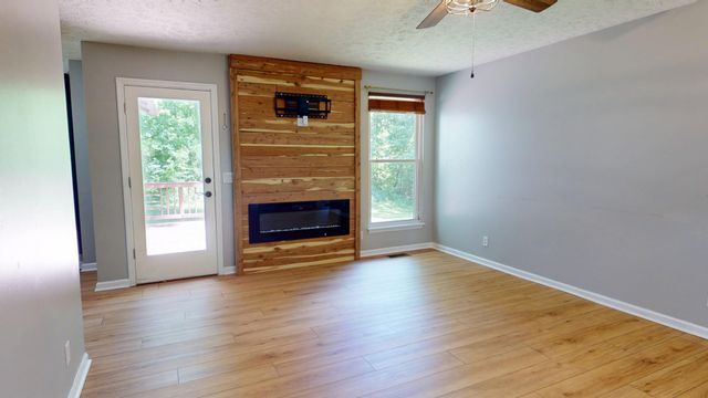 1404 Windhill Ct, Greenbrier, TN 37073