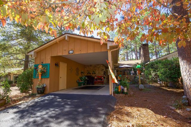 642 Redwood Drive, Southern Pines, NC 28387
