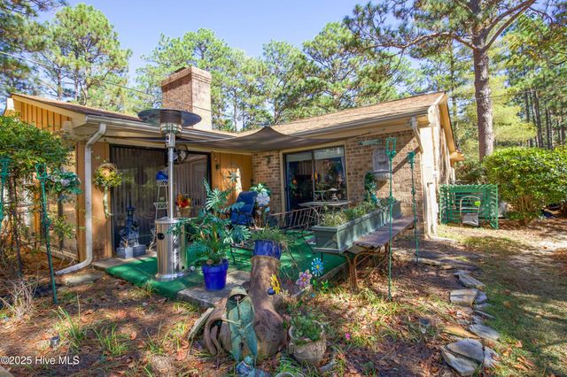 642 Redwood Drive, Southern Pines, NC 28387