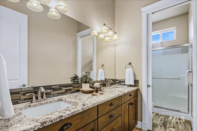 5030 W Parkridge Drive, Boise, ID 83714
