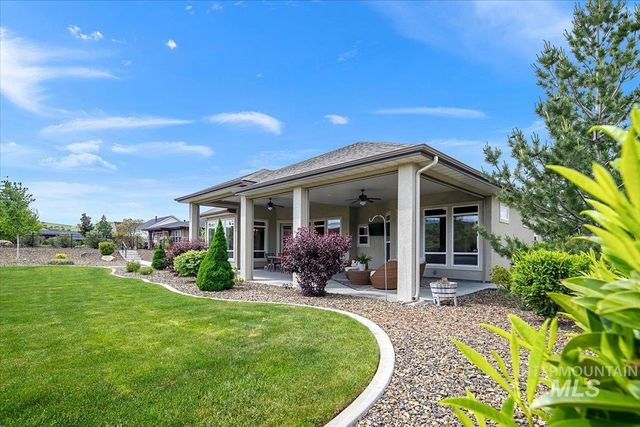5030 W Parkridge Drive, Boise, ID 83714
