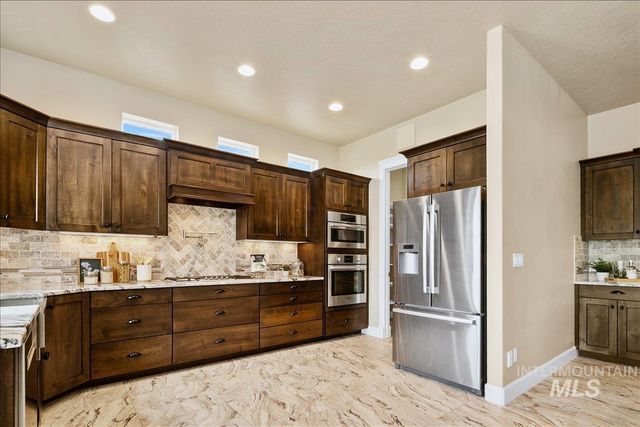 5030 W Parkridge Drive, Boise, ID 83714