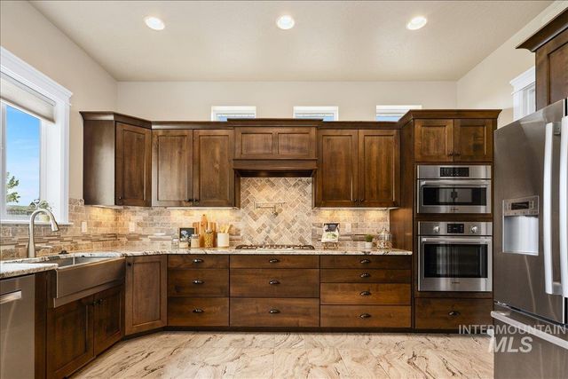 5030 W Parkridge Drive, Boise, ID 83714