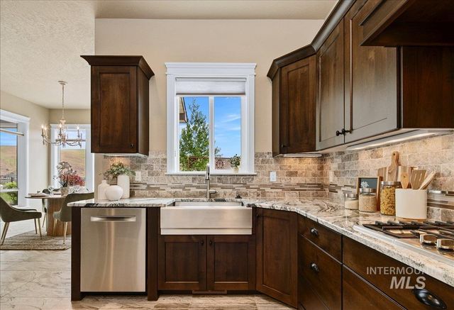 5030 W Parkridge Drive, Boise, ID 83714