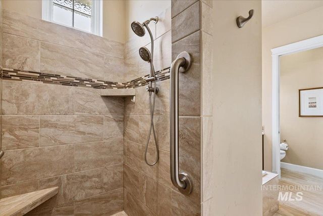 5030 W Parkridge Drive, Boise, ID 83714