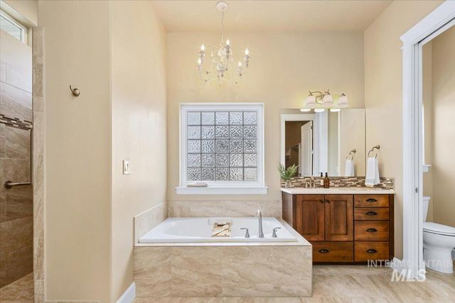 5030 W Parkridge Drive, Boise, ID 83714