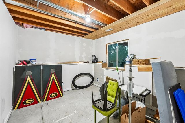 4105 High Street, West Des Moines, IA 50265