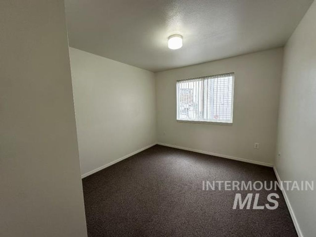 230, 232, 234 Baker St, Moscow, ID 83843 photo 13