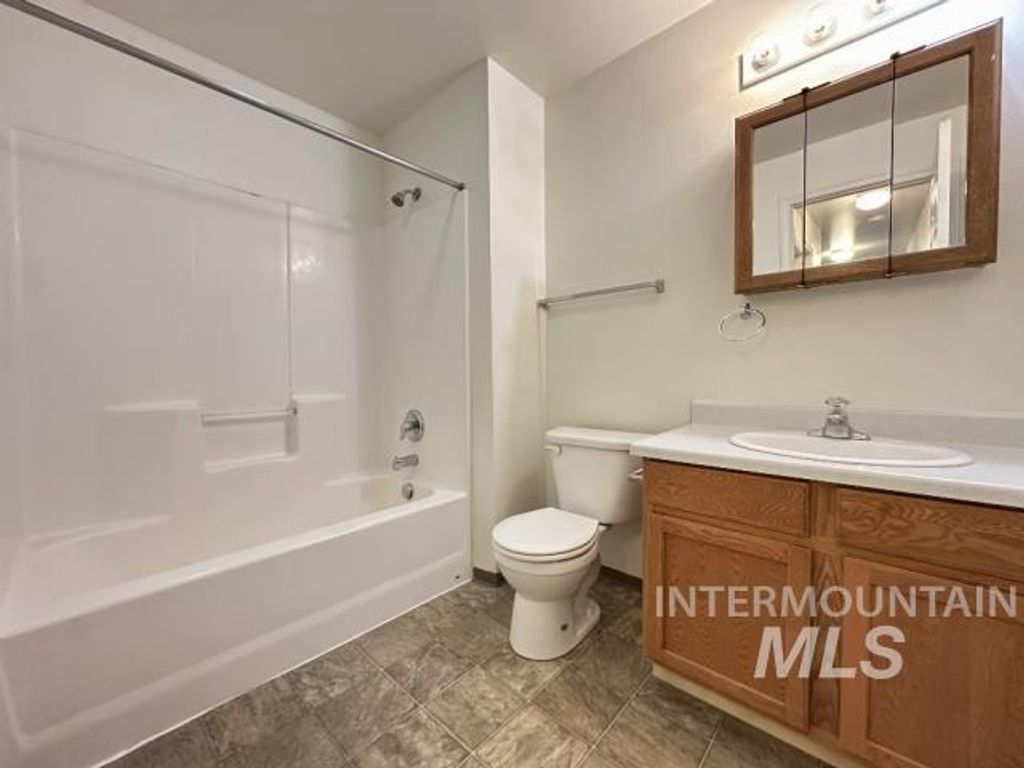 230, 232, 234 Baker St, Moscow, ID 83843 photo 15