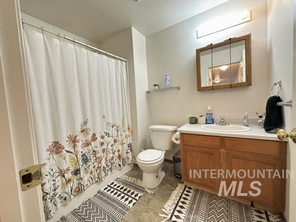 230, 232, 234 Baker St, Moscow, ID 83843 photo 25