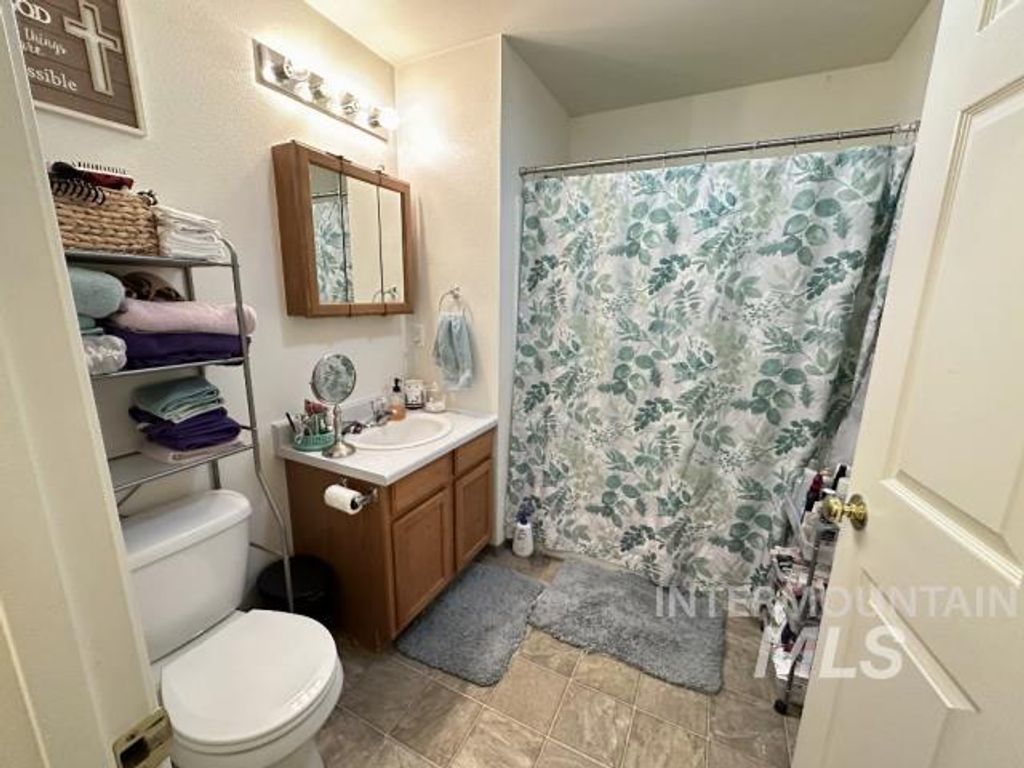 230, 232, 234 Baker St, Moscow, ID 83843 photo 31