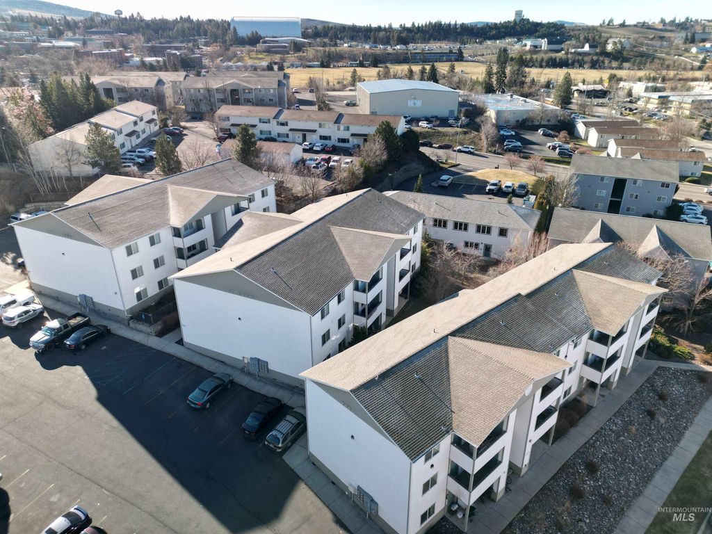 230, 232, 234 Baker St, Moscow, ID 83843 photo 5