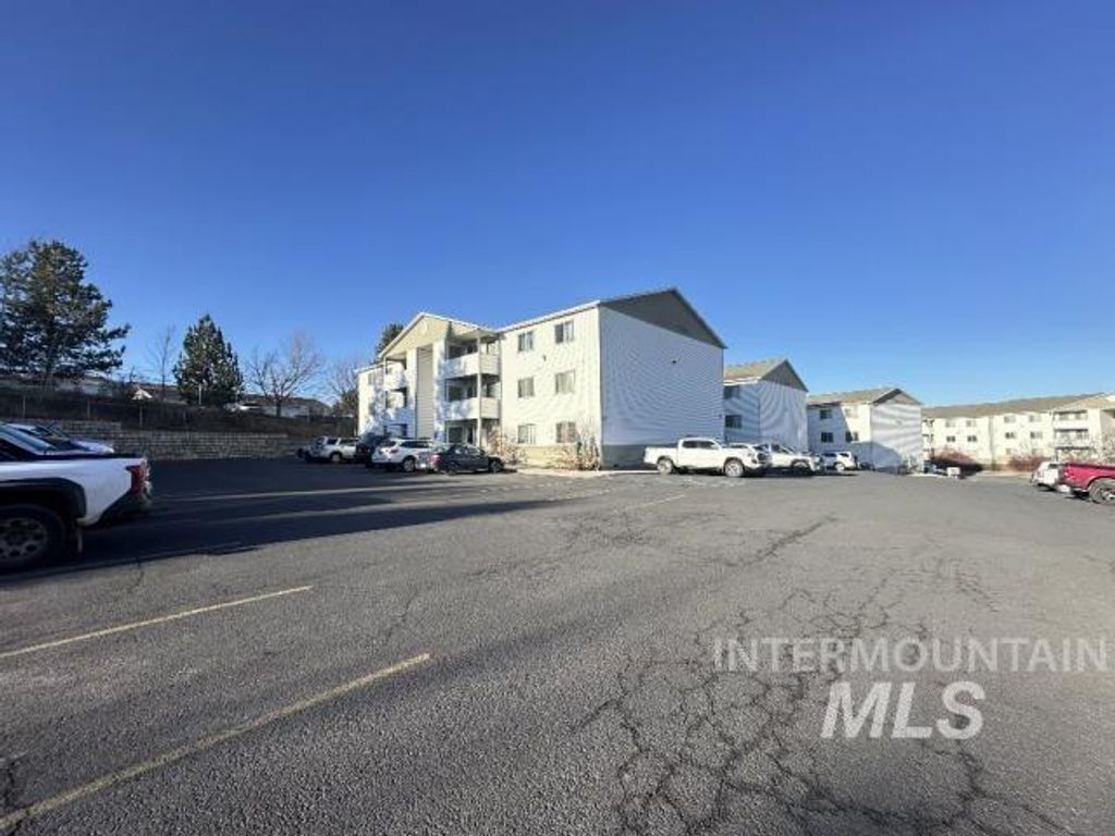 230, 232, 234 Baker St, Moscow, ID 83843 photo 7