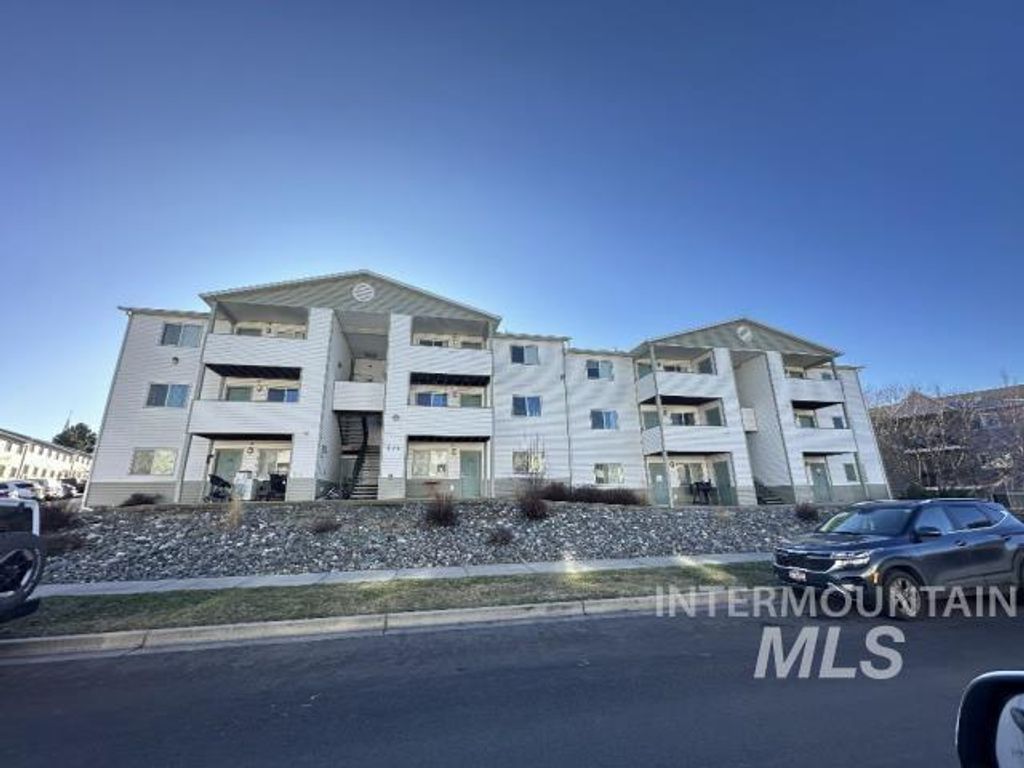 230, 232, 234 Baker St, Moscow, ID 83843 photo 8