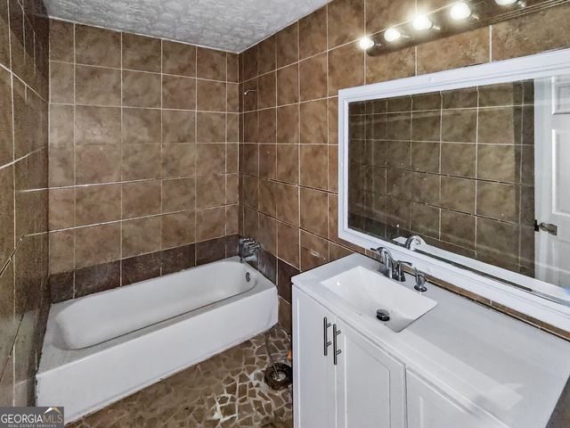 3850 Benchmark Drive, South Fulton, GA 30349