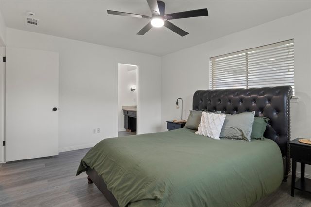 152 Stardust Lane, Desoto, TX 75115
