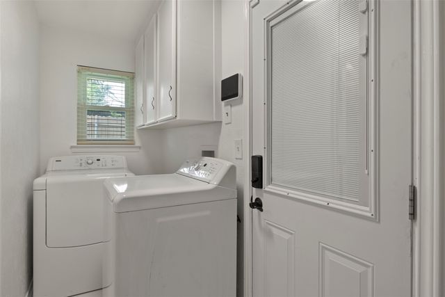 152 Stardust Lane, Desoto, TX 75115