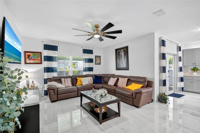 317 SW 26th AVE, Cape Coral, FL 33991