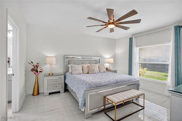 317 SW 26th AVE, Cape Coral, FL 33991