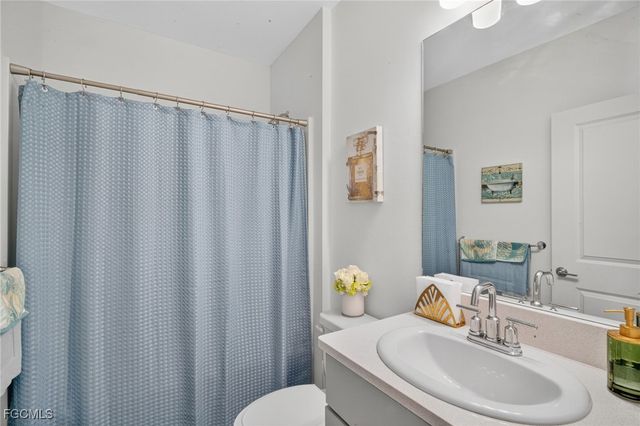 317 SW 26th AVE, Cape Coral, FL 33991