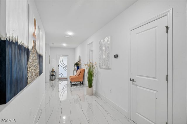 317 SW 26th AVE, Cape Coral, FL 33991