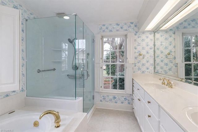 415 N Greenbriar Road, Statesville, NC 28625