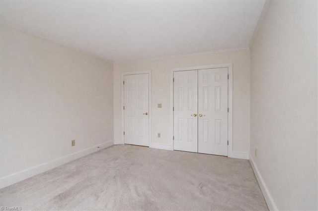 415 N Greenbriar Road, Statesville, NC 28625