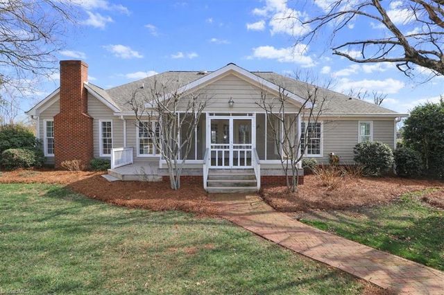415 N Greenbriar Road, Statesville, NC 28625