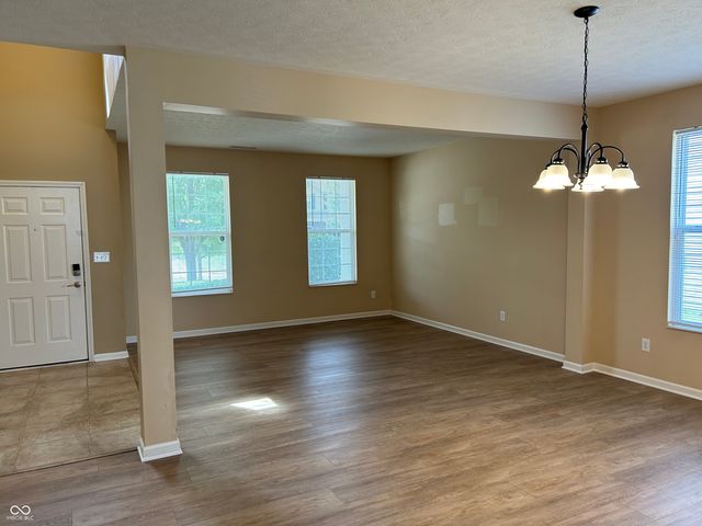 15244 Dry Creek Road, Noblesville, IN 46060