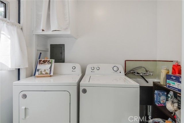 1629 Amapola Avenue, Torrance, CA 90501