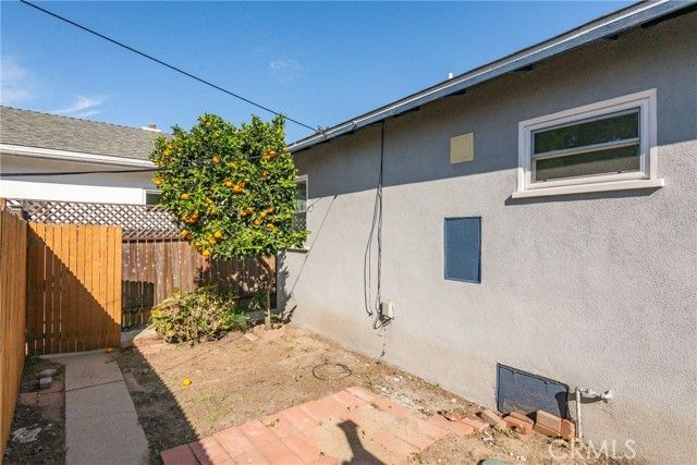 1629 Amapola Avenue, Torrance, CA 90501