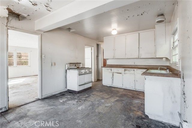 1629 Amapola Avenue, Torrance, CA 90501