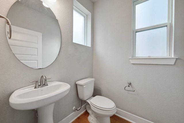 2008 Sager DR 256C, Austin, TX 78741