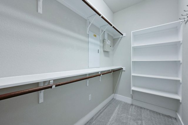 2008 Sager DR 256C, Austin, TX 78741