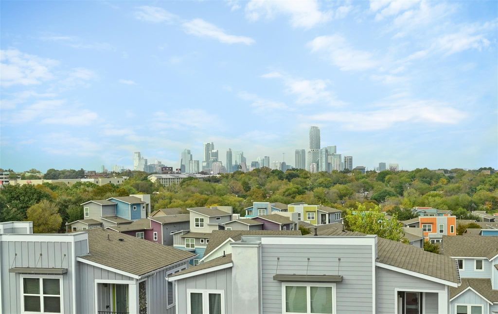 2008 Sager DR 256C, Austin, TX 78741