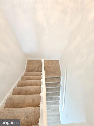 2939 SHEPPERTON TER, Silver Spring, MD 20904