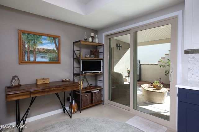 2775 W Casas Circle, Tucson, AZ 85742