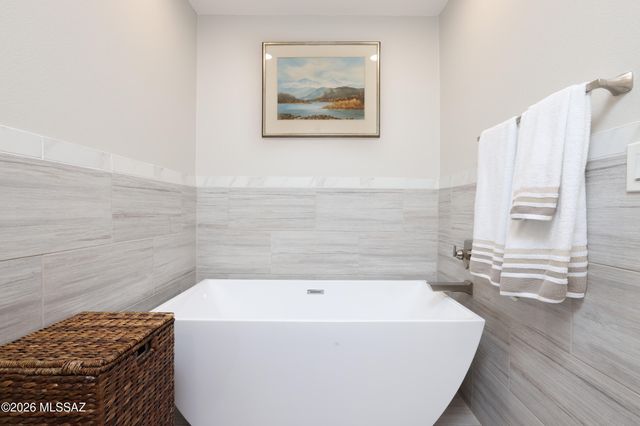 2775 W Casas Circle, Tucson, AZ 85742