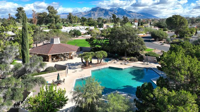 2775 W Casas Circle, Tucson, AZ 85742