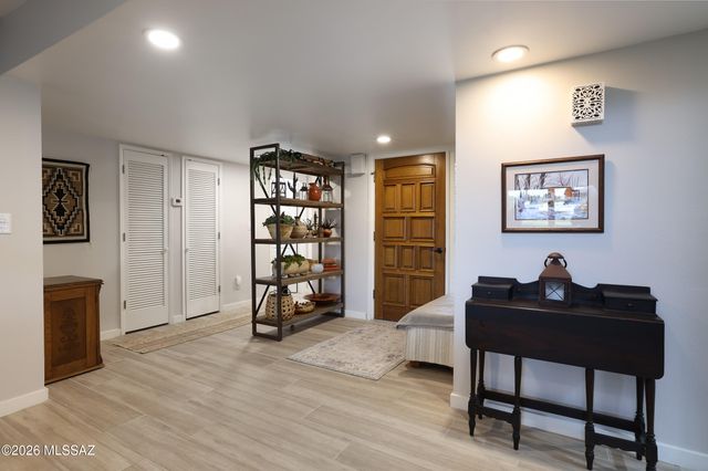 2775 W Casas Circle, Tucson, AZ 85742