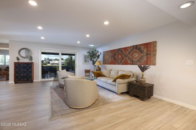 2775 W Casas Circle, Tucson, AZ 85742