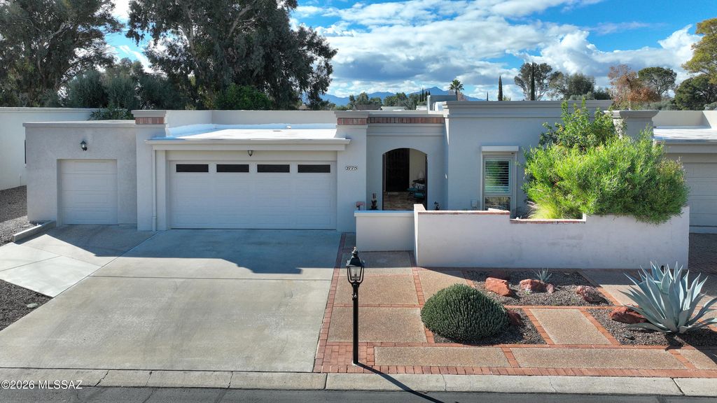 2775 W Casas Circle, Tucson, AZ 85742