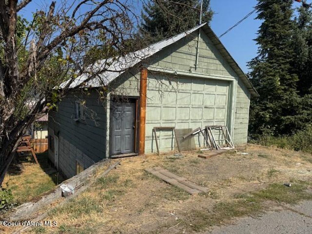 346 S 4th St, St. Maries, ID 83861 photo 3