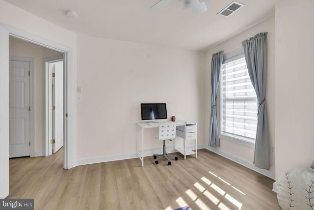 142 SWANTON LN, Gaithersburg, MD 20878