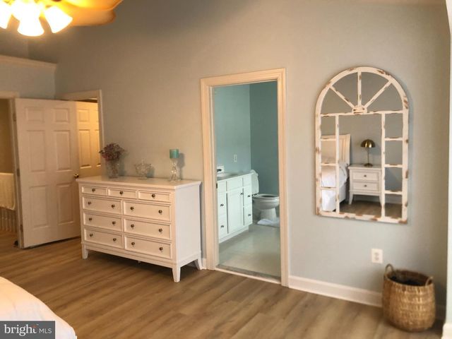 142 SWANTON LN, Gaithersburg, MD 20878