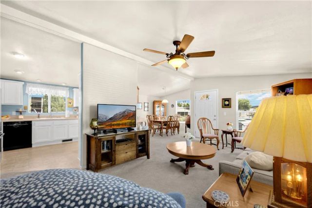 590 San Mateo Circle, Hemet, CA 92543