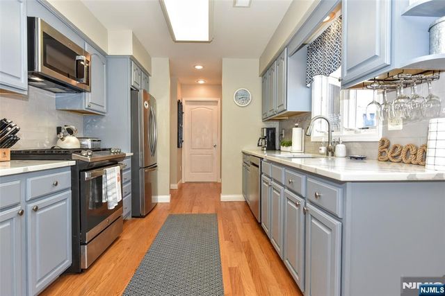126 Bayberry Road, Lavallette, NJ 08735