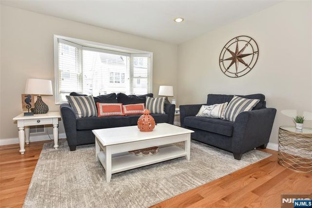 126 Bayberry Road, Lavallette, NJ 08735