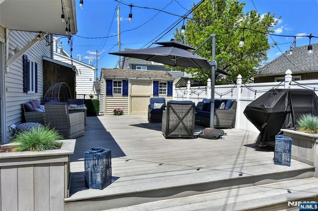 126 Bayberry Road, Lavallette, NJ 08735