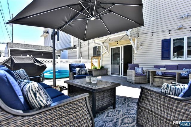 126 Bayberry Road, Lavallette, NJ 08735